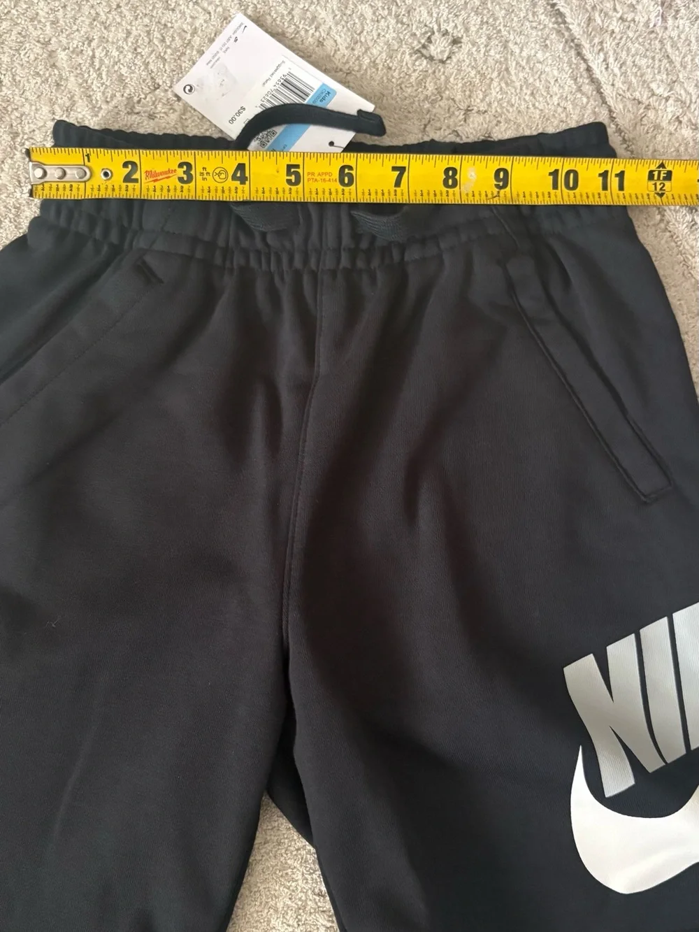 Nike classic black